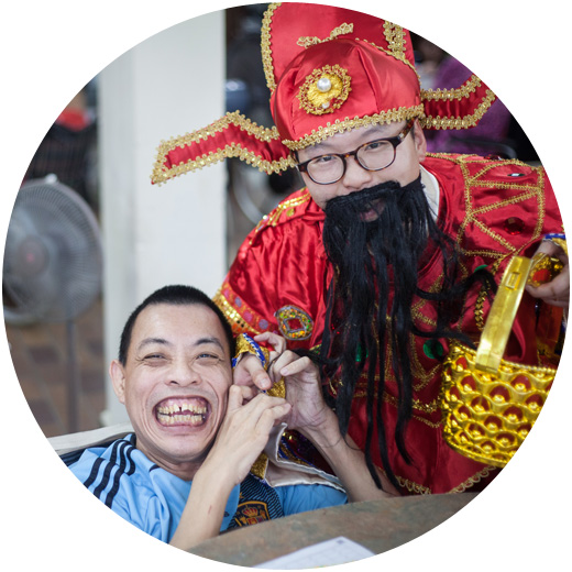 Lives We Have Touched - Temasek staff visited Singapore Cheshire Home to celebrate Chinese New Year with the residents